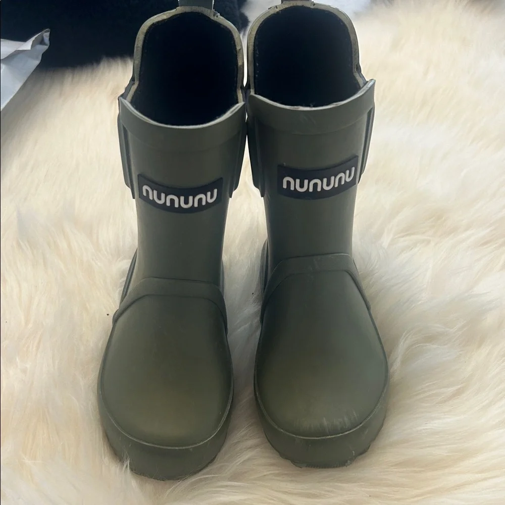 Nununu Kids Olive Toddler Rain Boots Sz 7